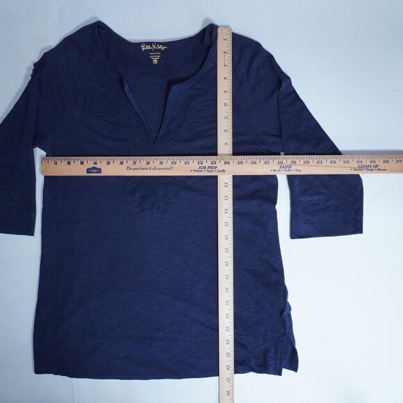 Lilly Pulitzer women top tunic floral Embroidered navy boho casual cruise Medium - Picture 3 of 8